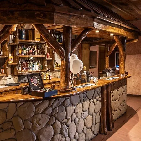 Han/Misafirhane Staropolska *